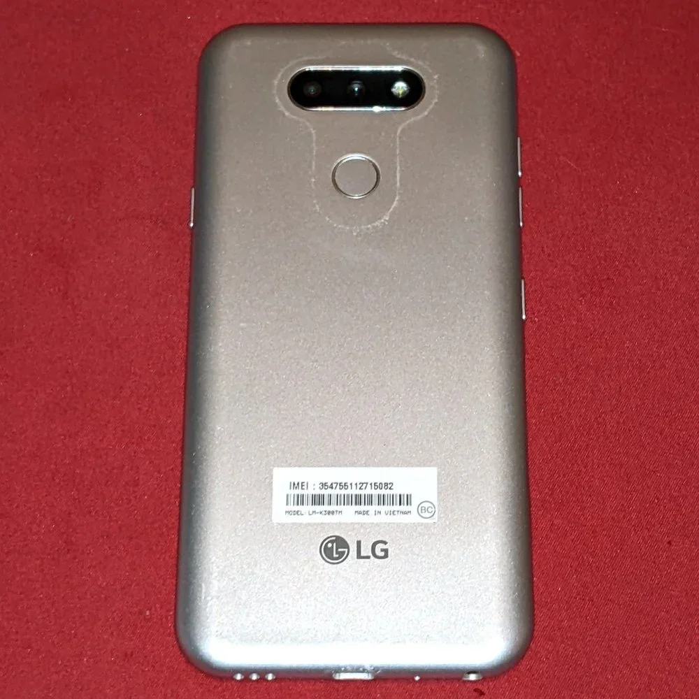 LG Aristo 5 32GB - Silver (For Parts)***